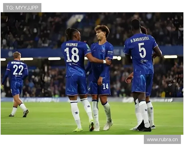 切尔西新核心之争:帕尔默与恩昆库的战术角色与比赛影响力对比 切尔西新核心之争:帕尔默与恩昆库的战术角色与比赛影响力对比