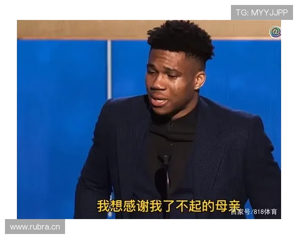 字母哥家冰箱里只放蛋白粉和冰块? 字母哥家冰箱里只放蛋白粉和冰块?