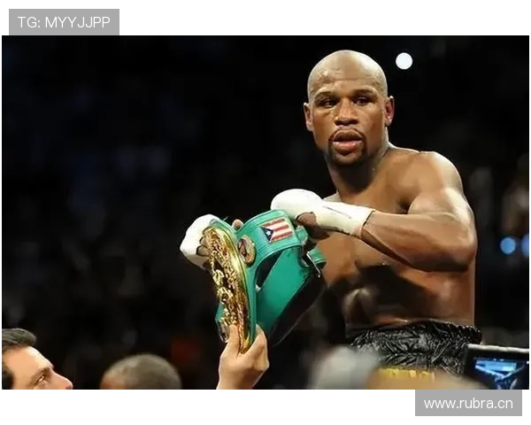 梅威瑟打完比赛回家数钱数到手抽筋？