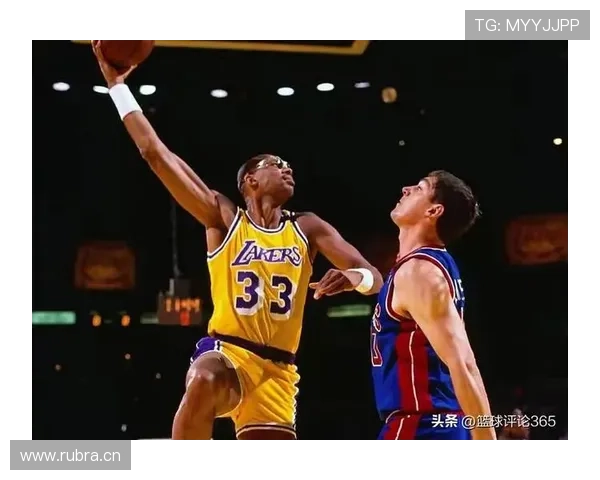 卡里姆·阿卜杜尔-贾巴尔单打终结效率超越同期内线巨星