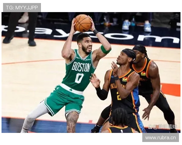 谢伊·吉尔杰斯-亚历山大单打效率拉开与约基奇差距